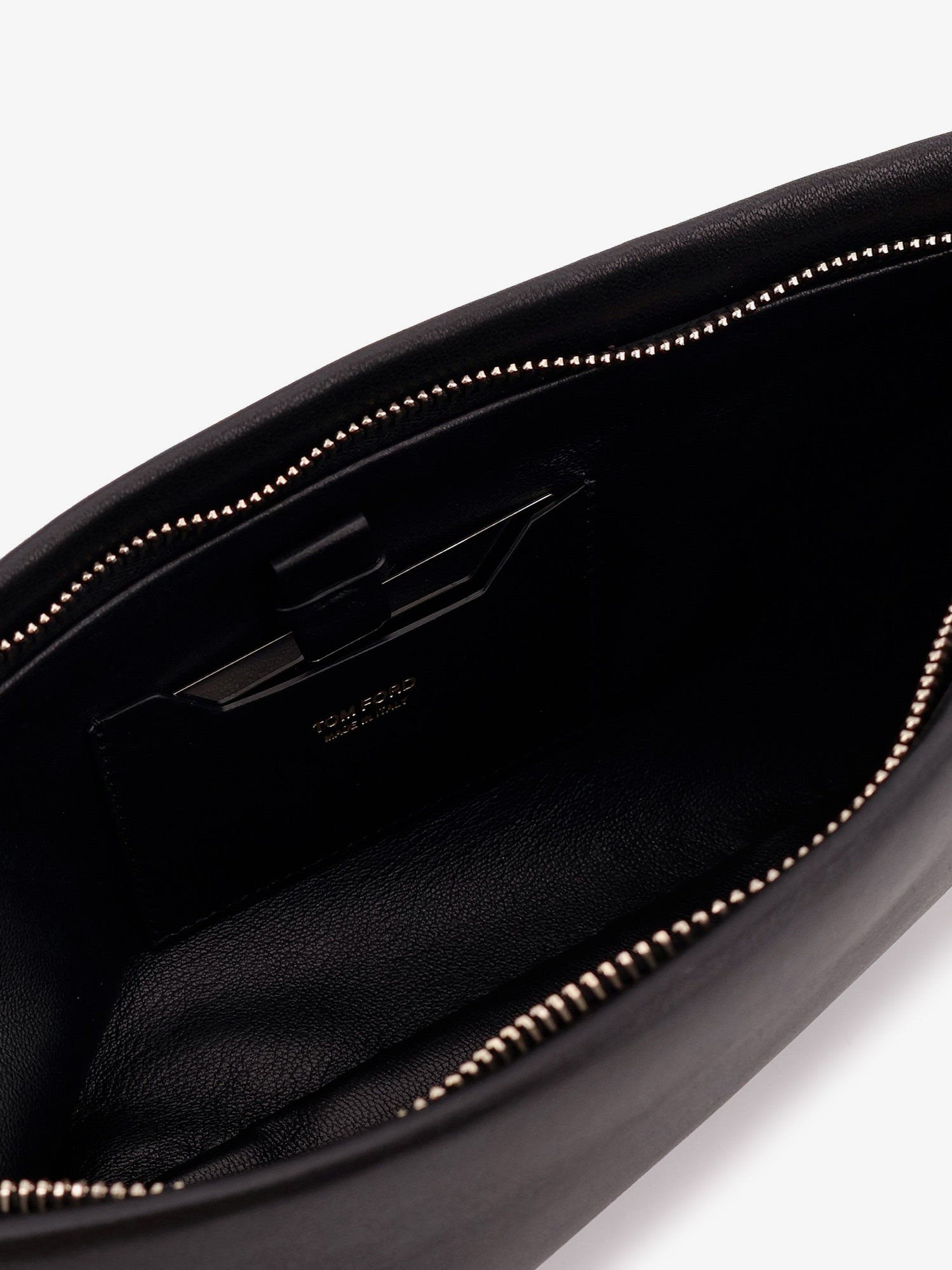 Aura leather clutch bag with lettering logo on the front - Image 5