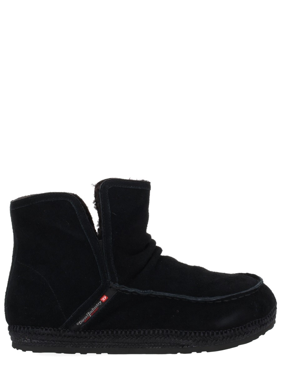 BOOT "D-LUKAS AKB"