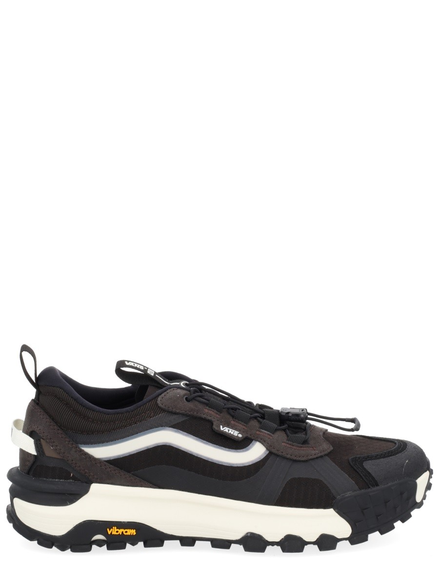 "CROSSPATH XC" SNEAKER