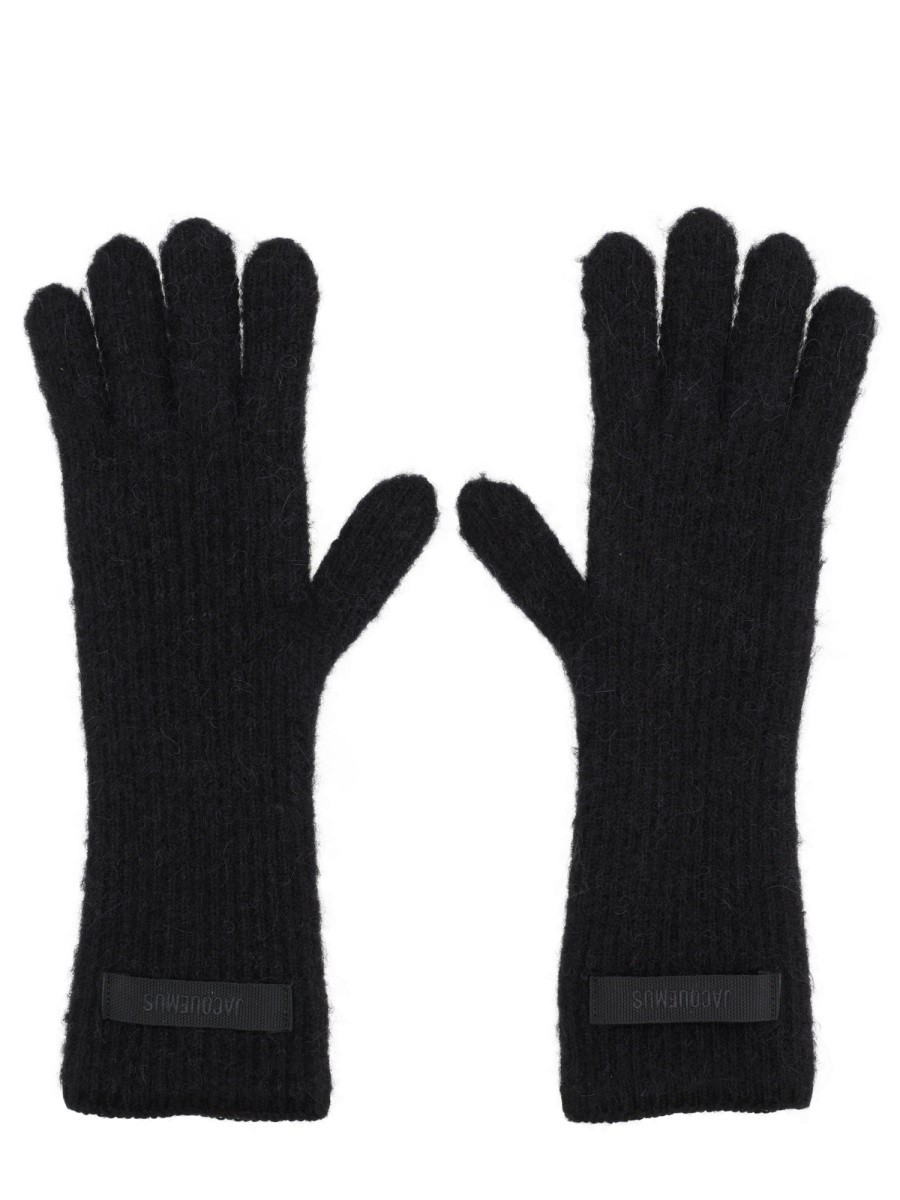 GLOVES WITH LOGO