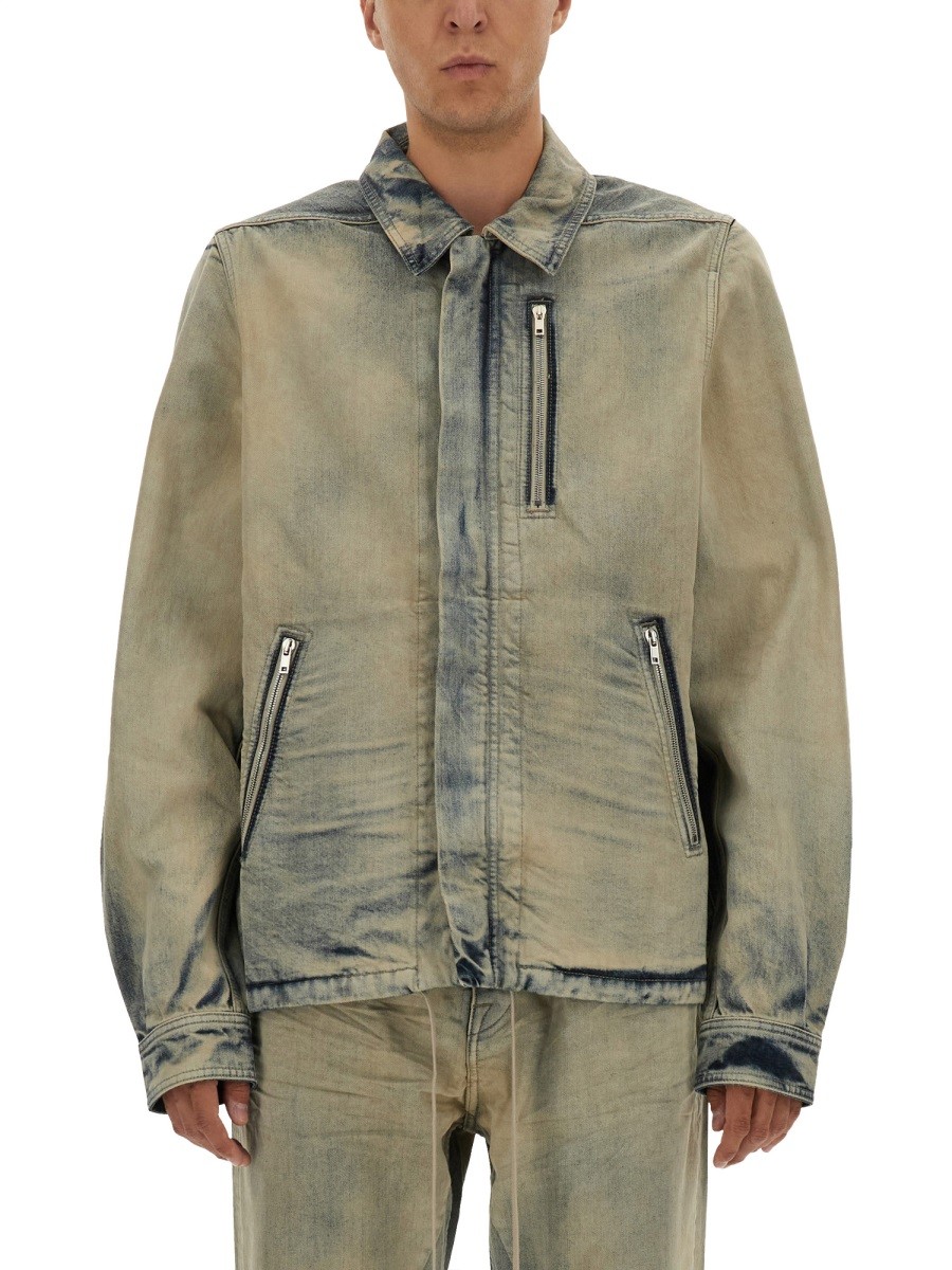 JACKET WITH CONCEALED ZIPPER