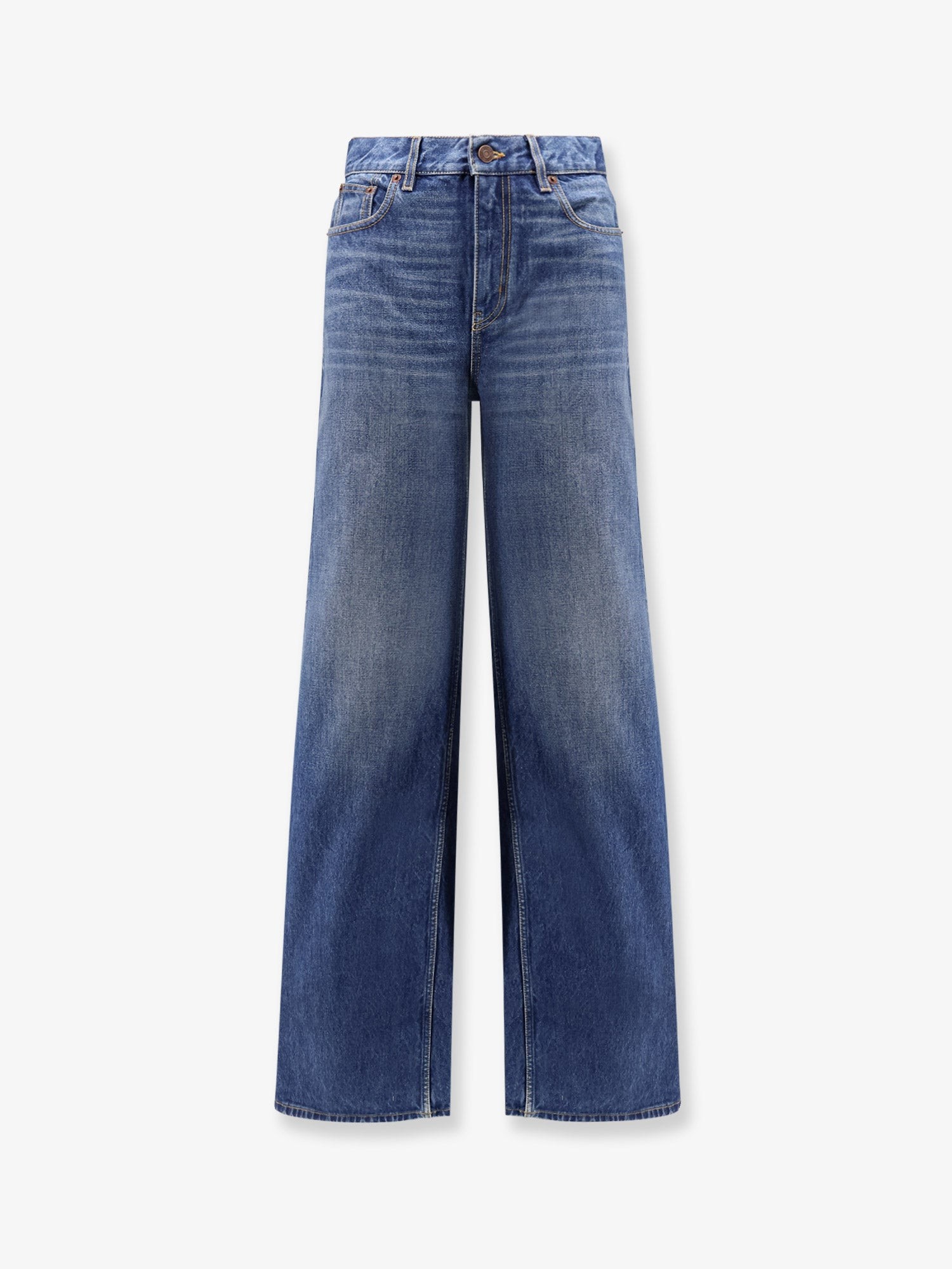 Jeans with leather logo tag