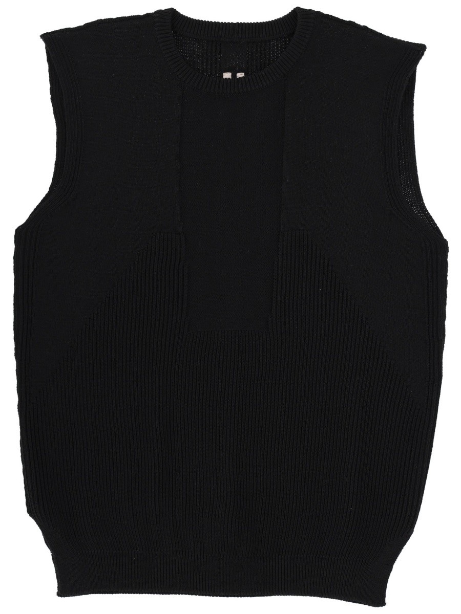 KNITTED TOPS.