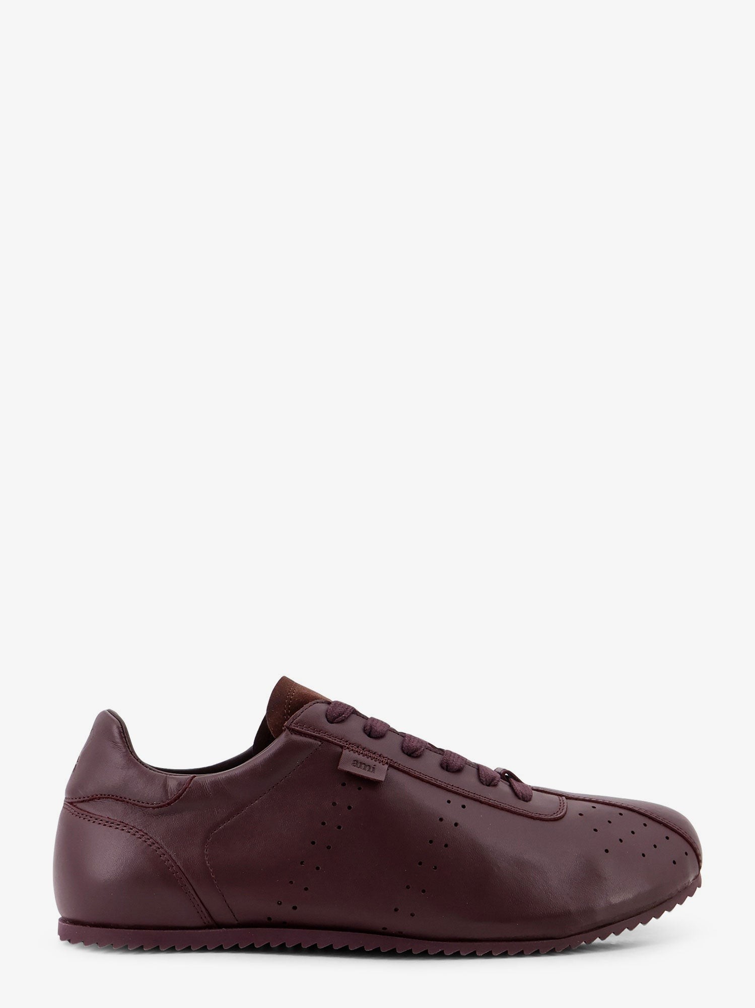 Leather low-top sneakers