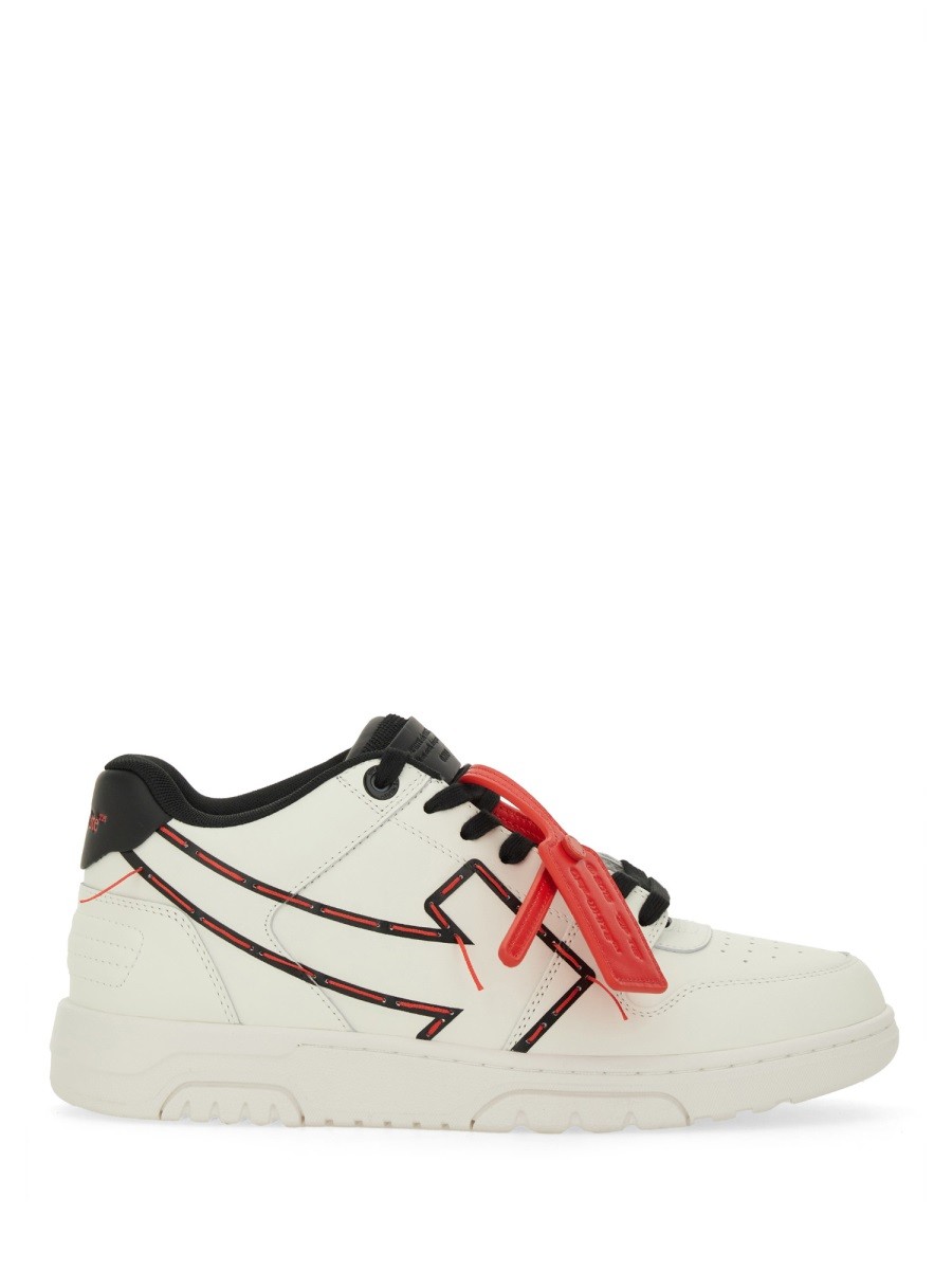 LEATHER SNEAKER