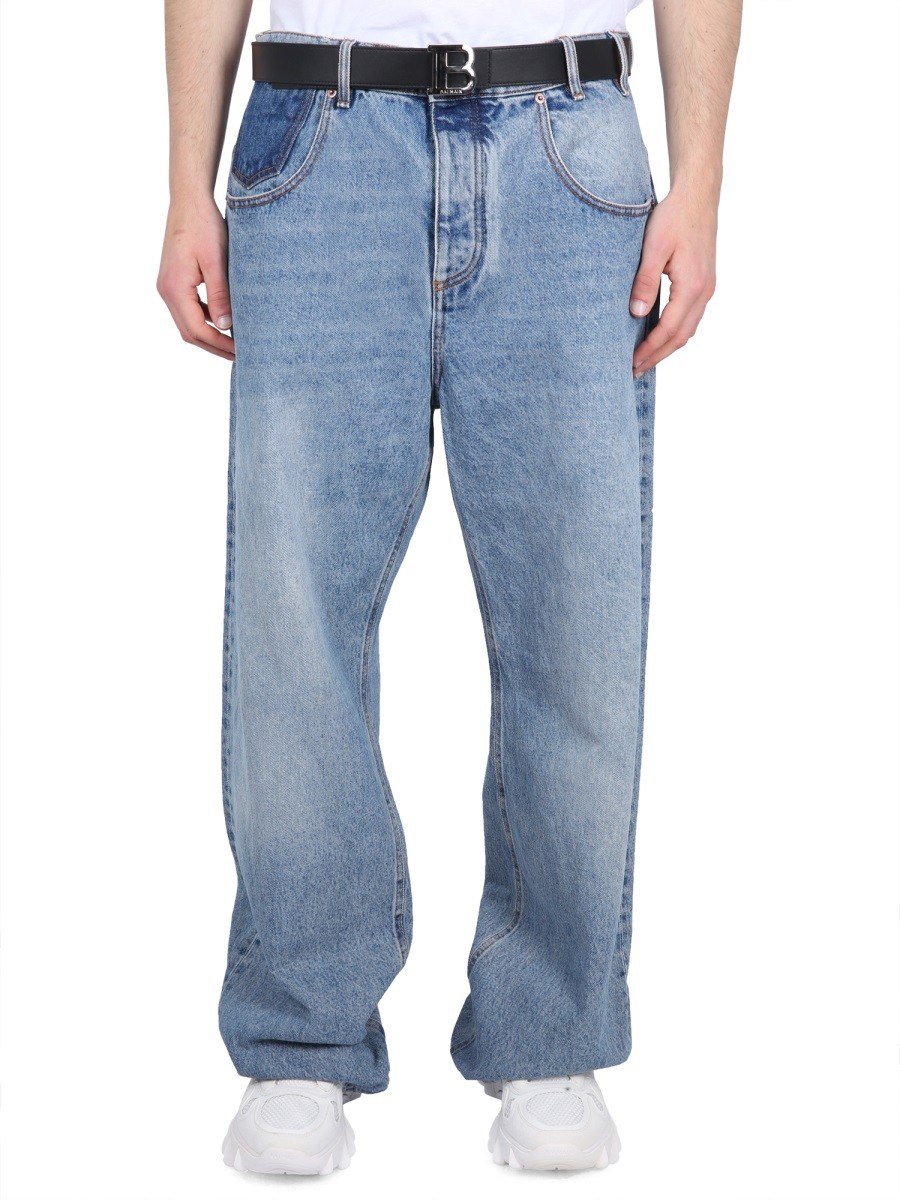 LOOSE FIT JEANS
