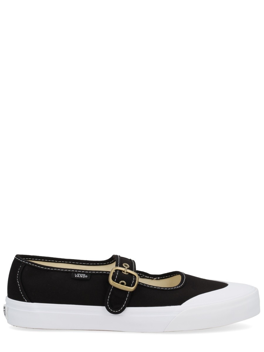 MARY JANE SHOE