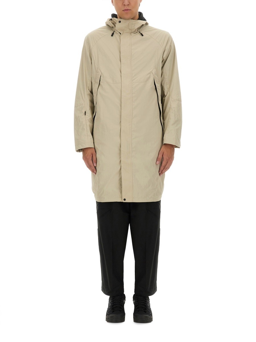 NYLON PARKA.
