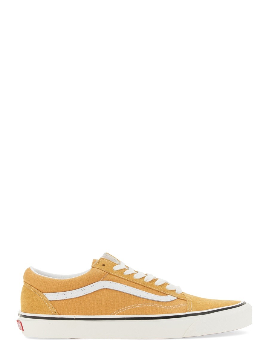 OLD SKOOL SNEAKER