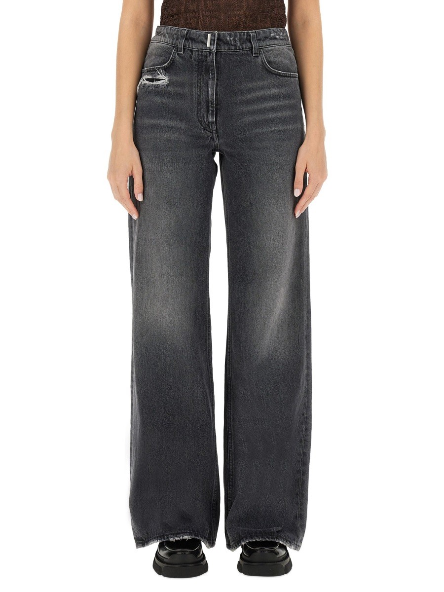 OVERSIZE JEANS