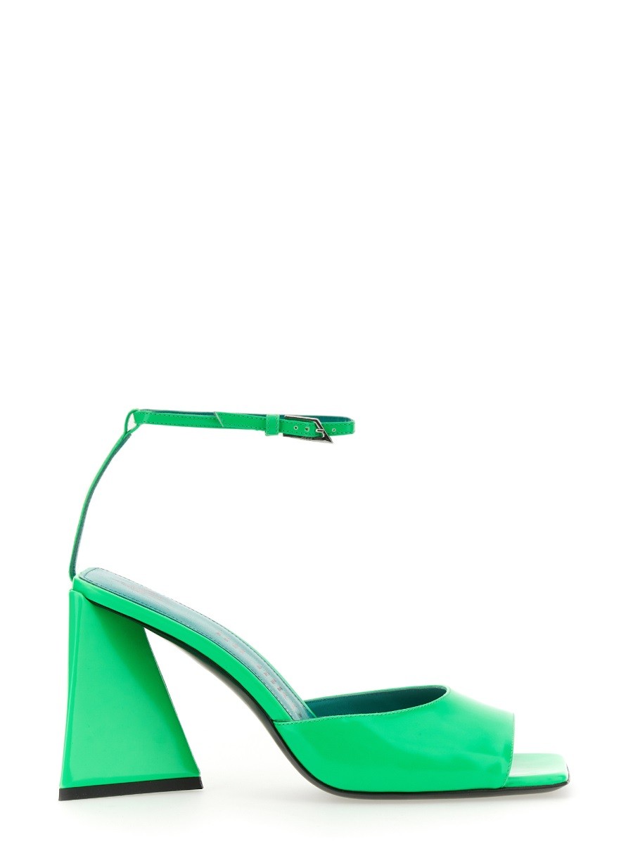PIPER SANDAL.