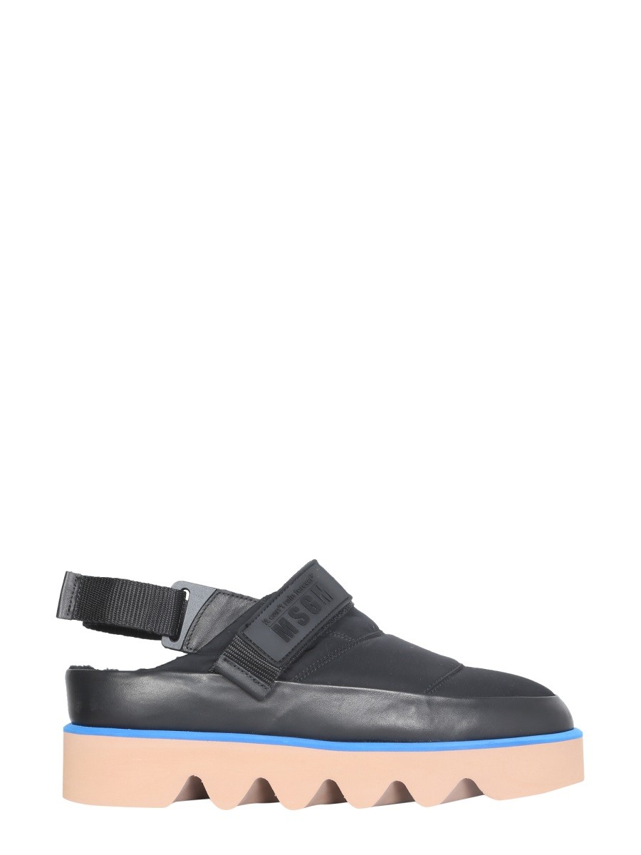 PUFFED SANDALS