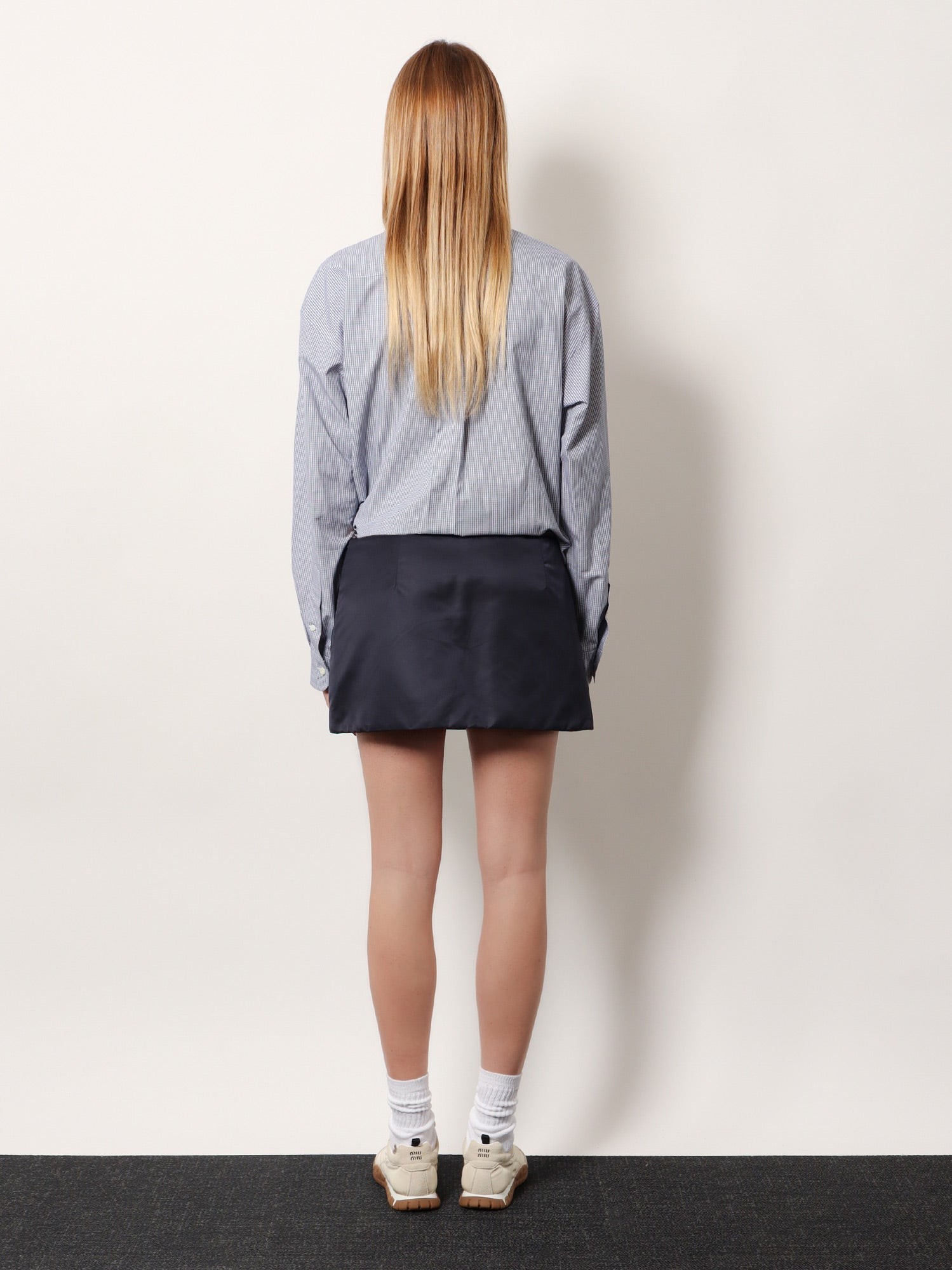 Recycled material mini skirt - Image 3