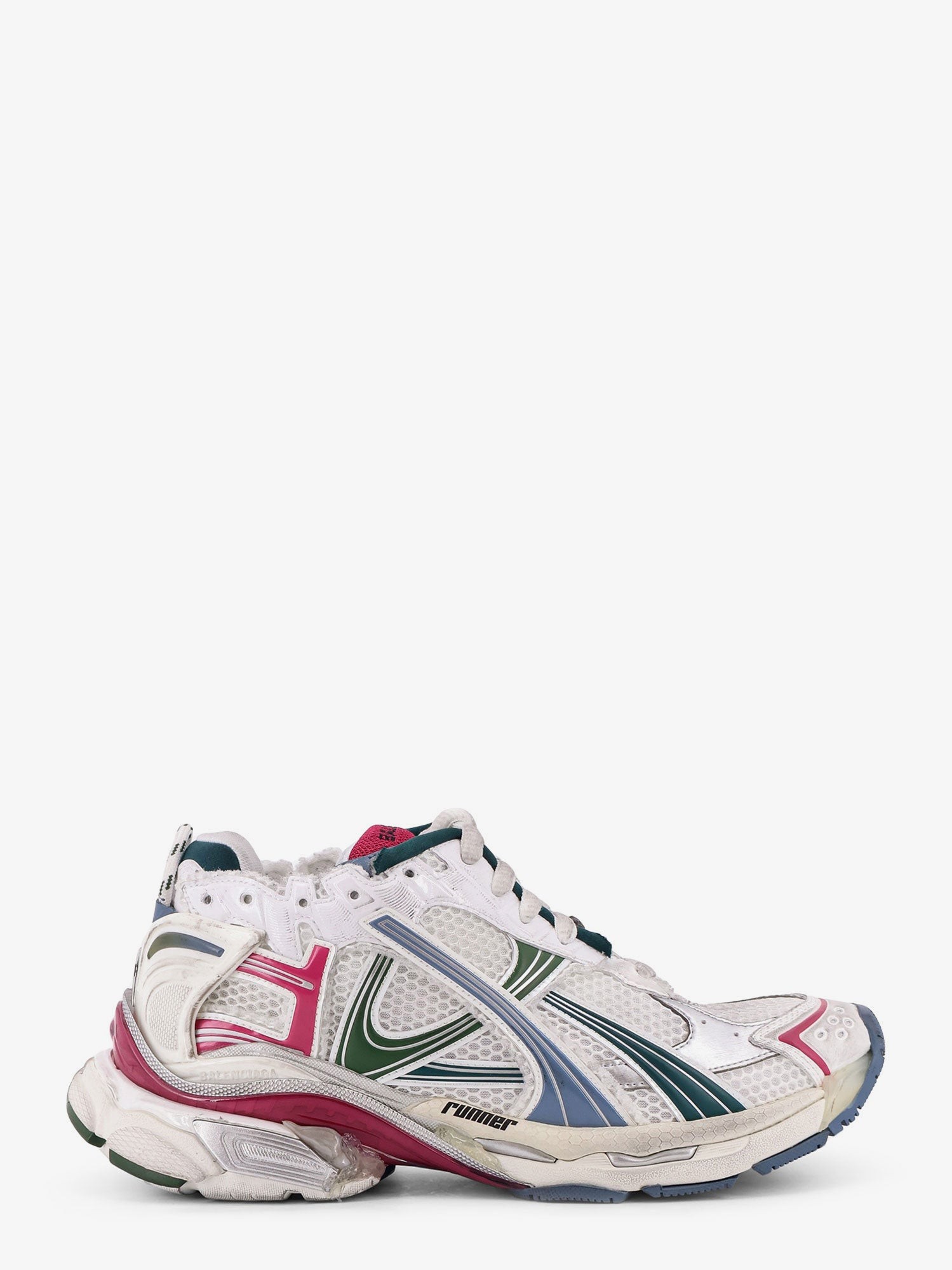 Runner low-top mesh sneakers