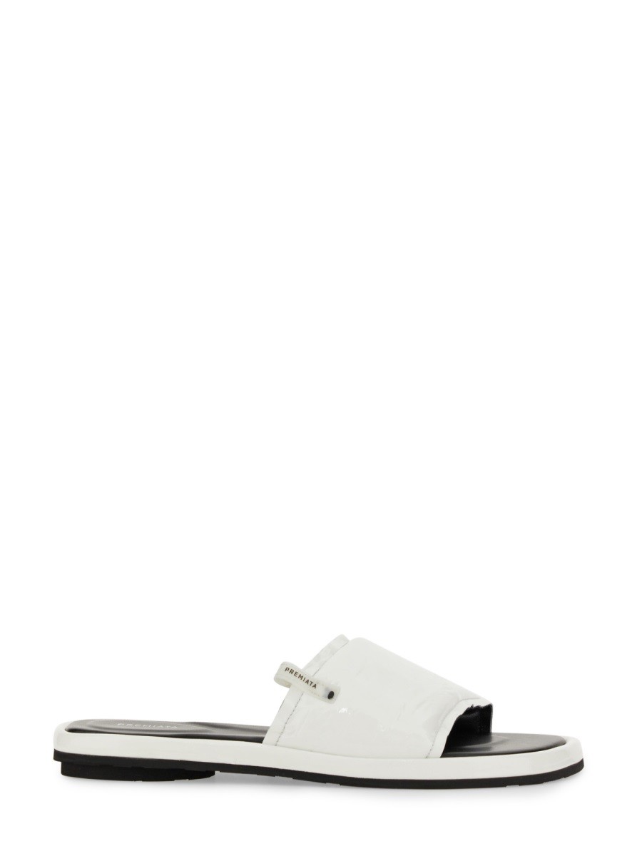 SLIDE SANDAL
