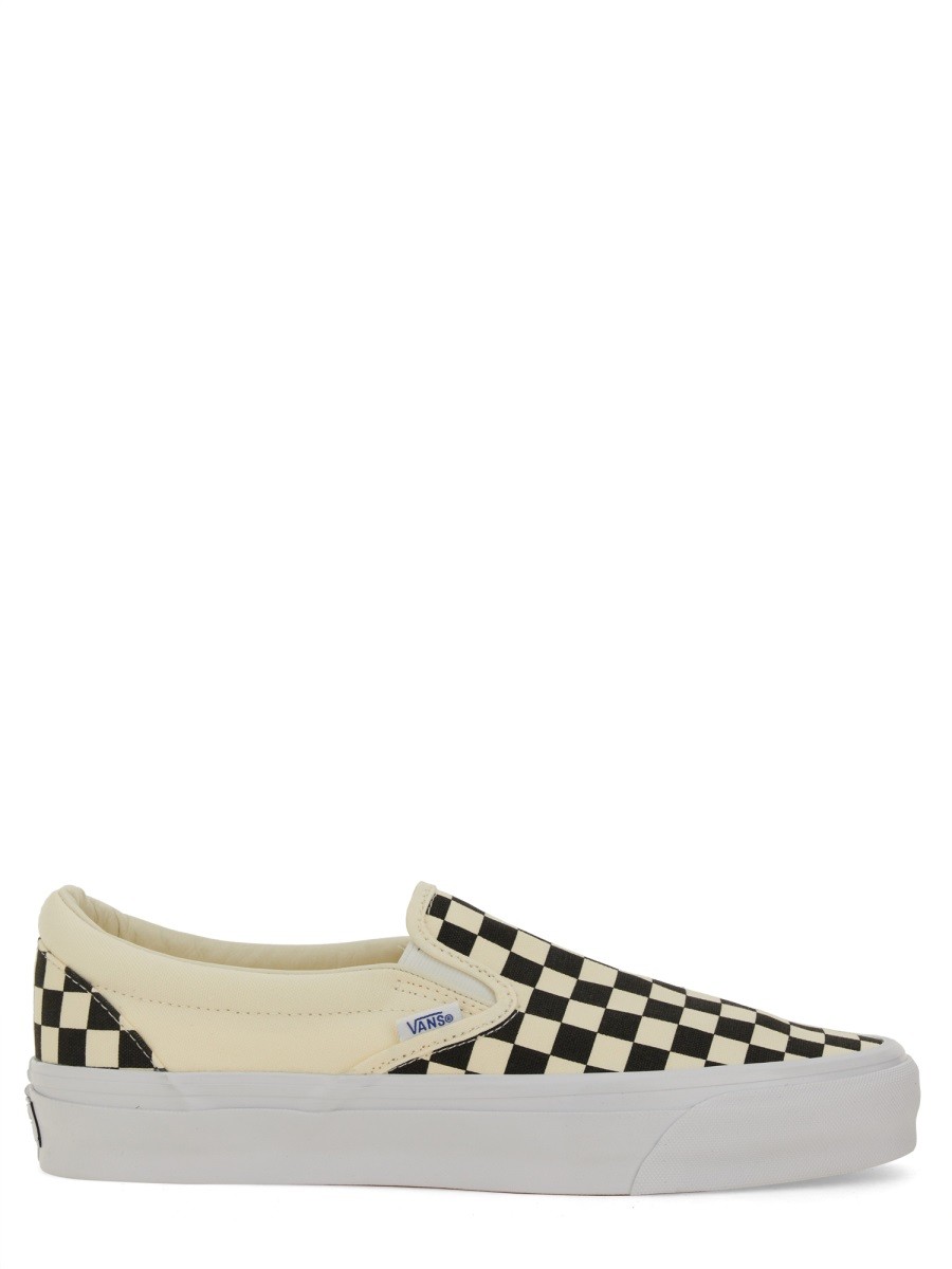 SLIP-ON PREMIUM 98