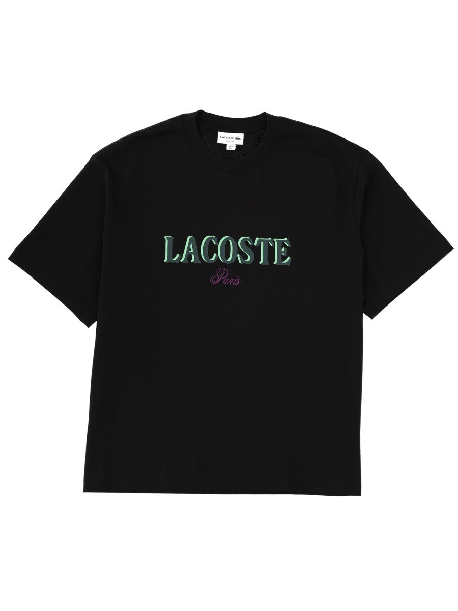 T-SHIRT WITH GRAPHICS