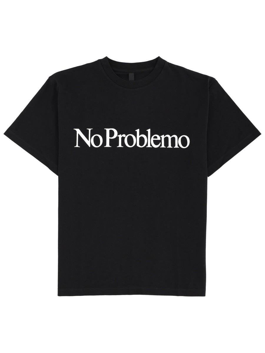 T-SHIRT WITH LOGO