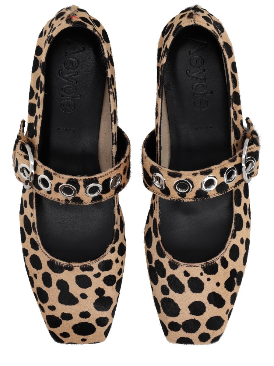 "UMA MARY-JANE" SHOE WITH EYELETS - Image 5