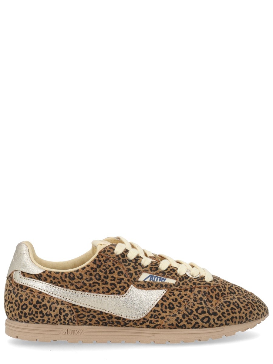 "WINDSPIN" SNEAKER