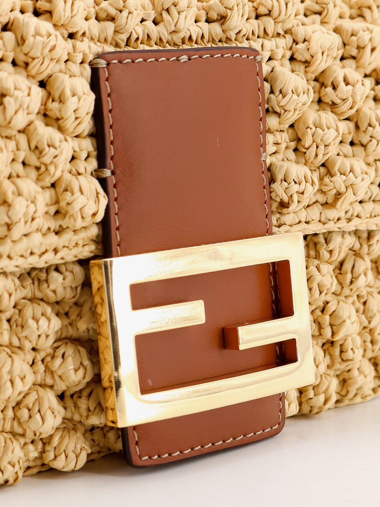Baguette® Mini raffia crossbody bag - Image 5