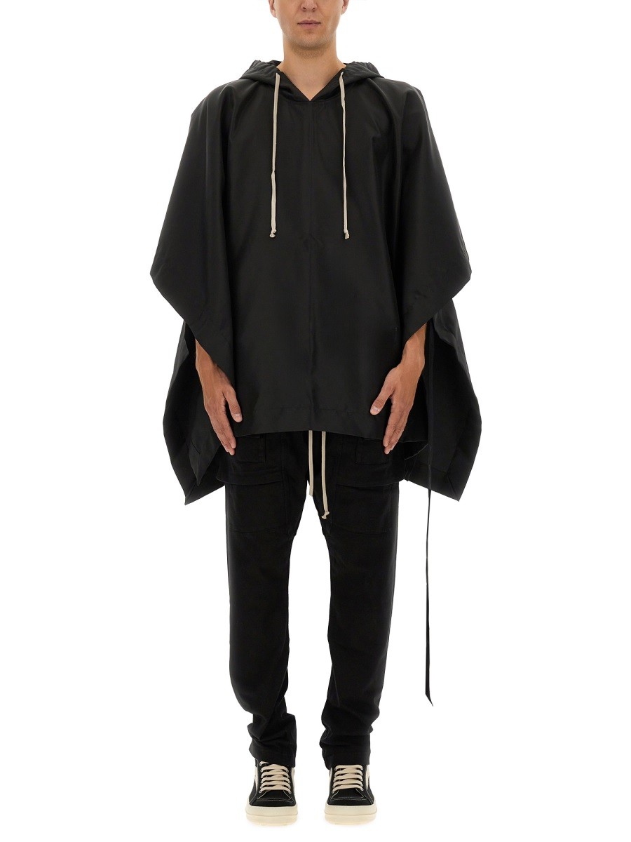 CAPE WITH HOOD