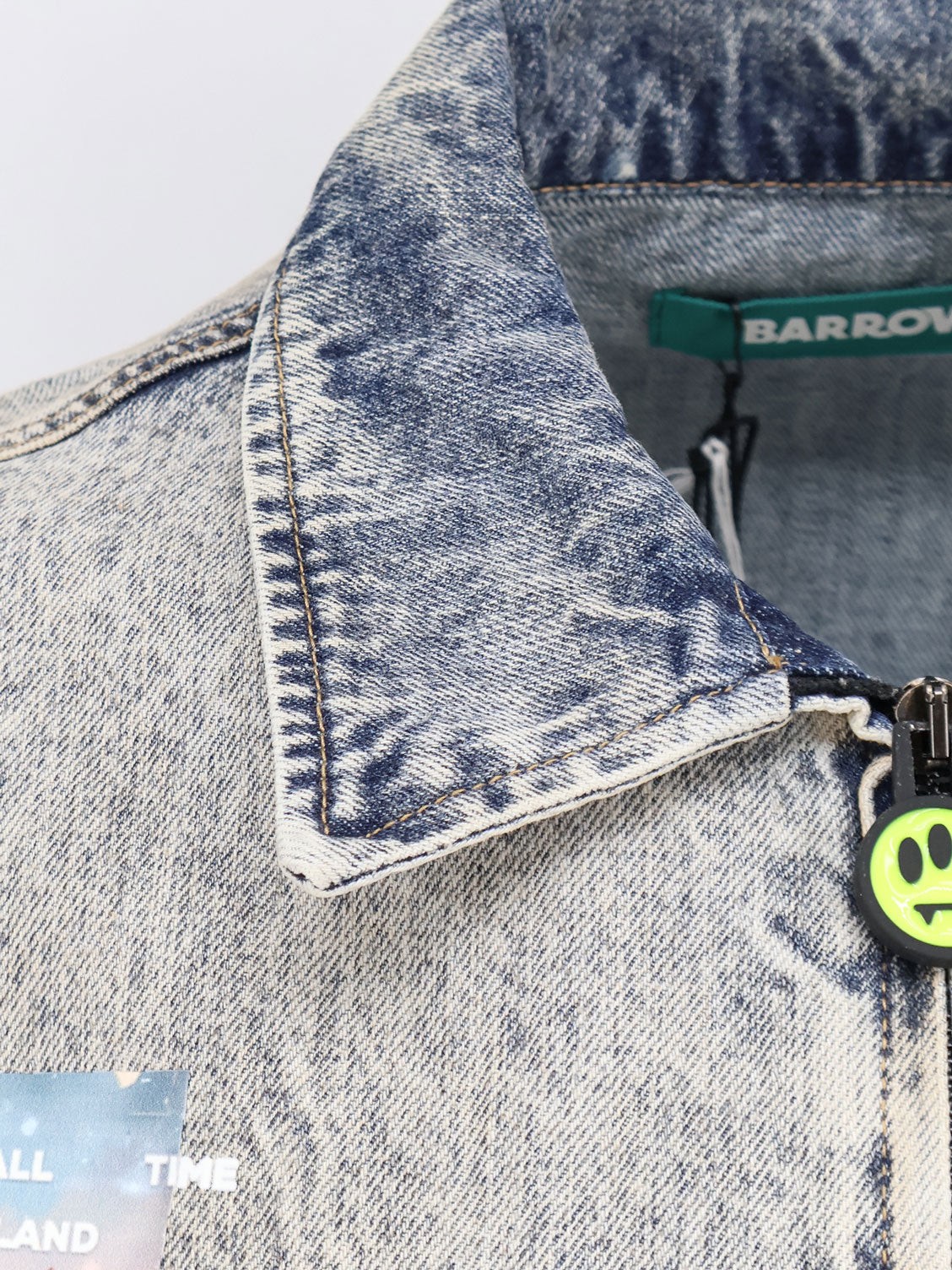 Denim jacket with front print - Image 3