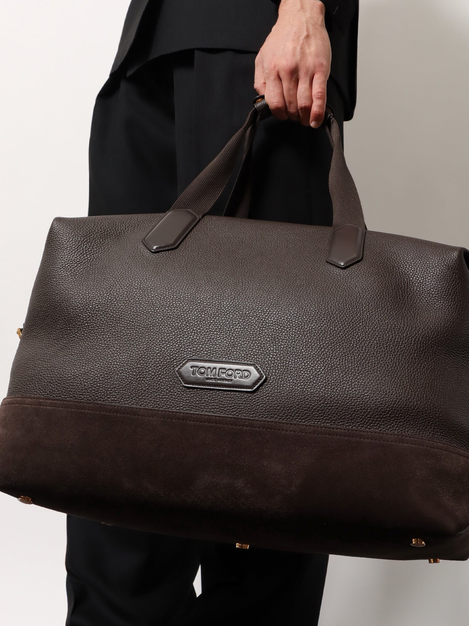 Leather travel bag with suede inserts - Image 2