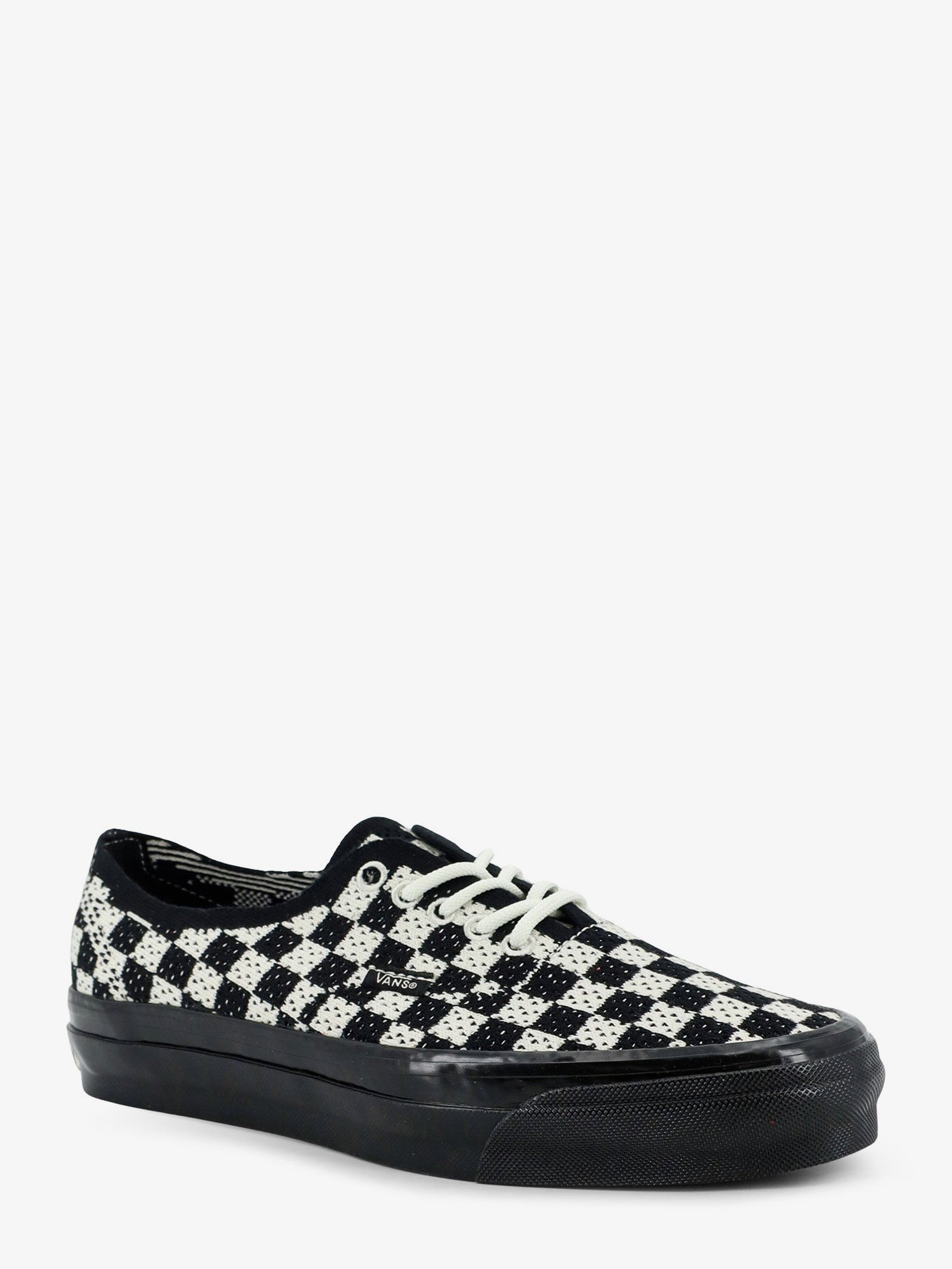 LX Authentic 44 fabric sneakers with a checkerboard pattern - Image 2