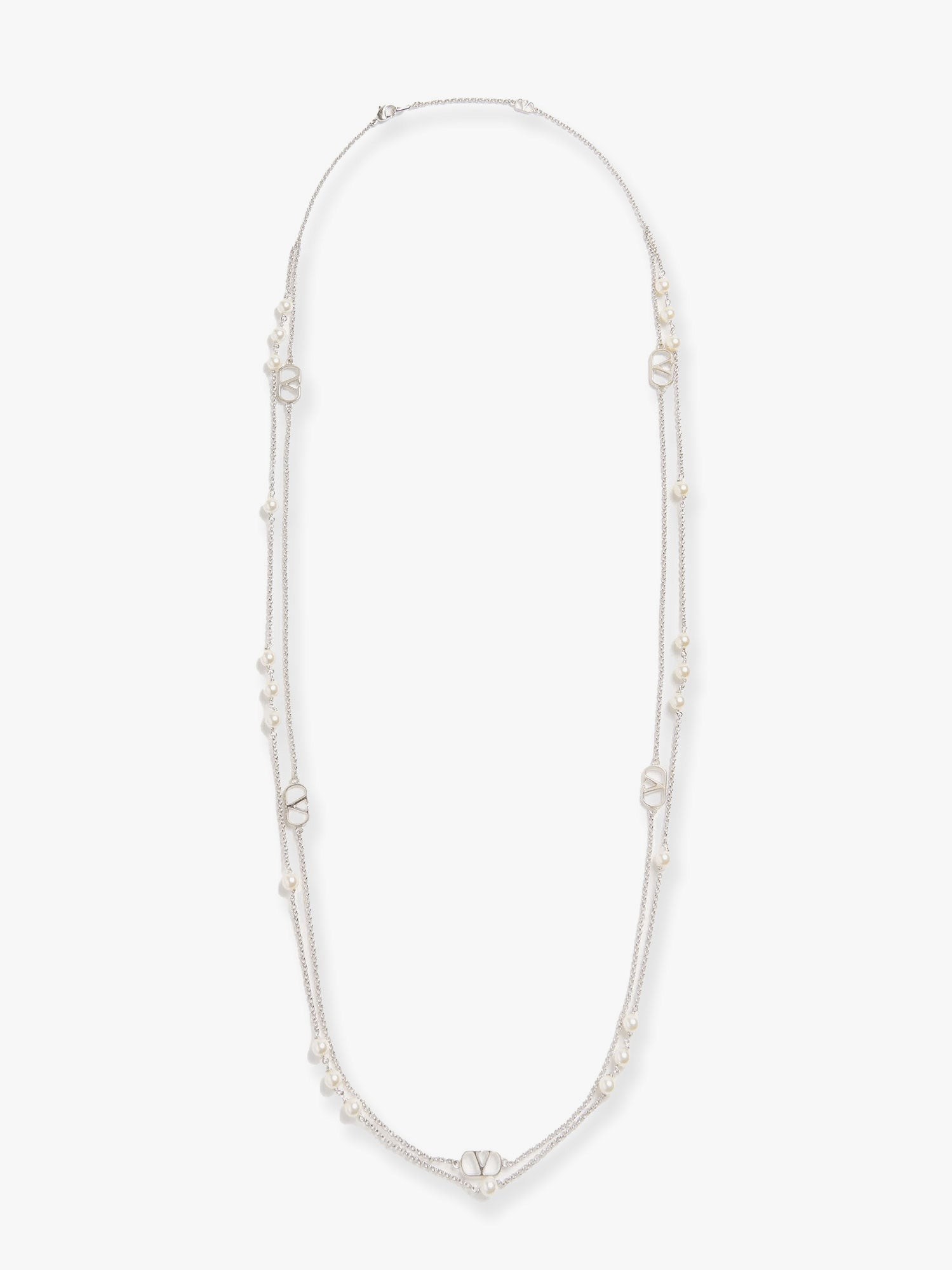 Metal necklace with silver finishes
