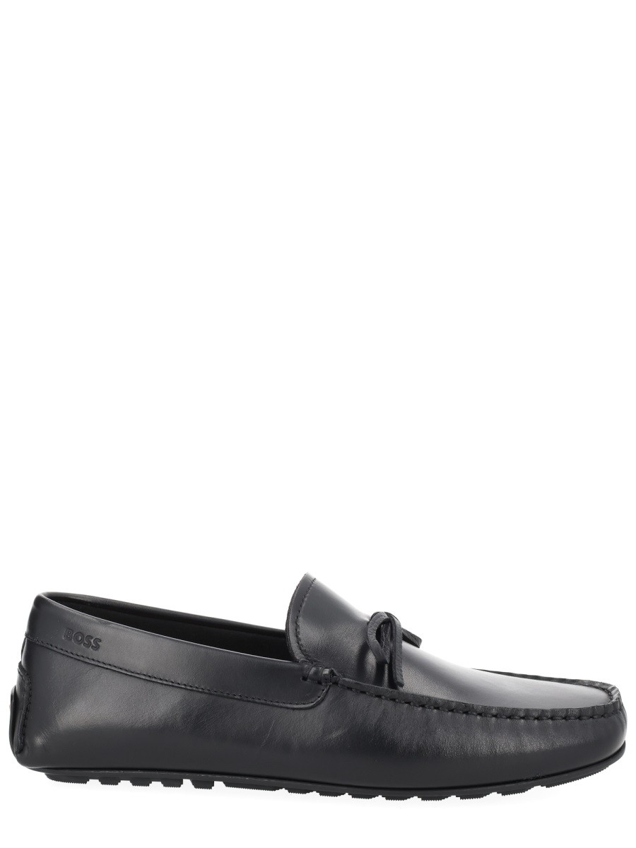 MOCCASIN WITH BOW