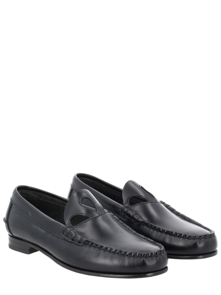 MOCCASIN WITH CUT-OUT DETAIL - Image 2