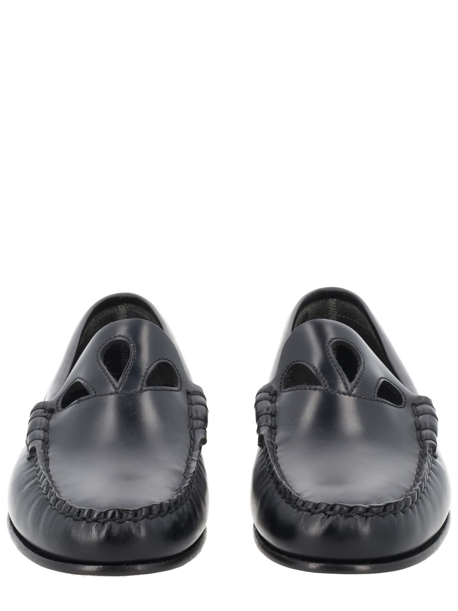 MOCCASIN WITH CUT-OUT DETAIL - Image 3