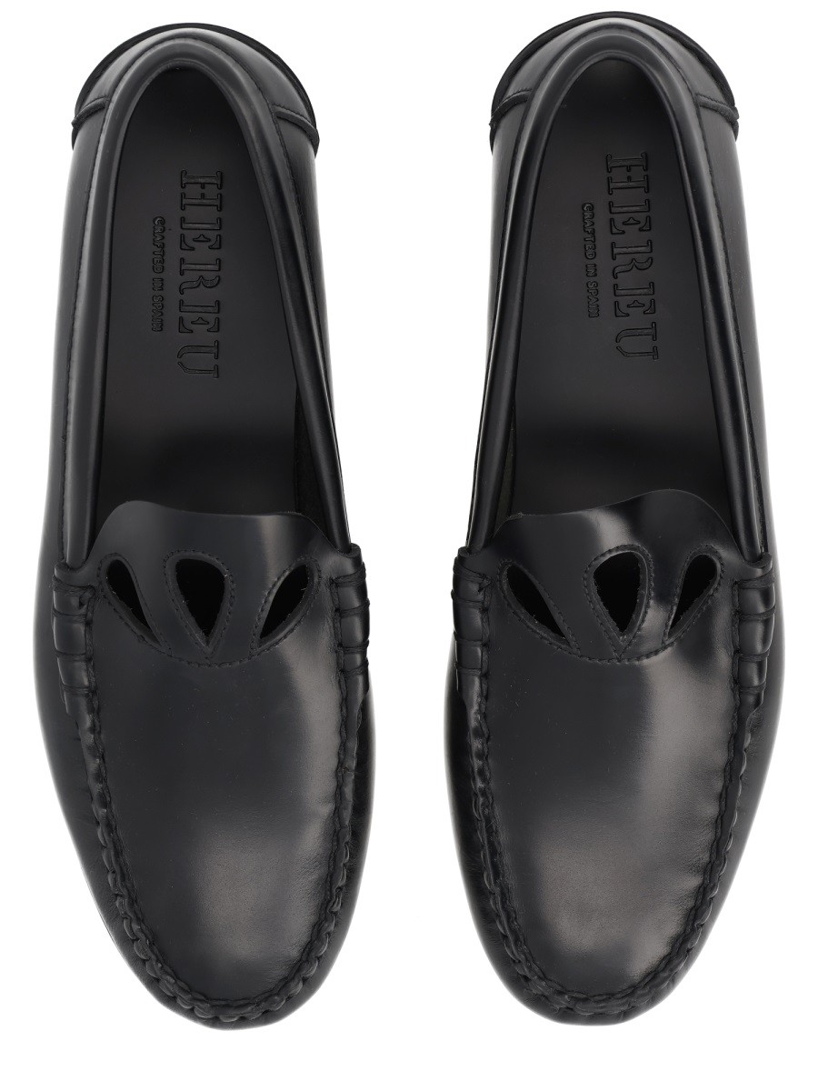 MOCCASIN WITH CUT-OUT DETAIL - Image 5