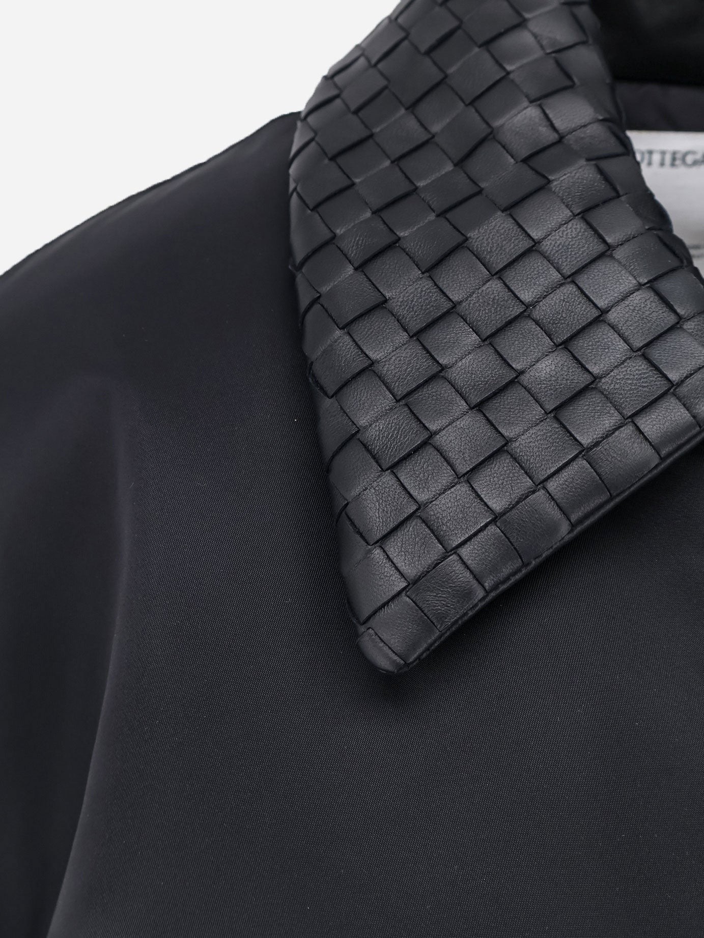 Nylon jacket with Intrecciato leather collar - Image 5
