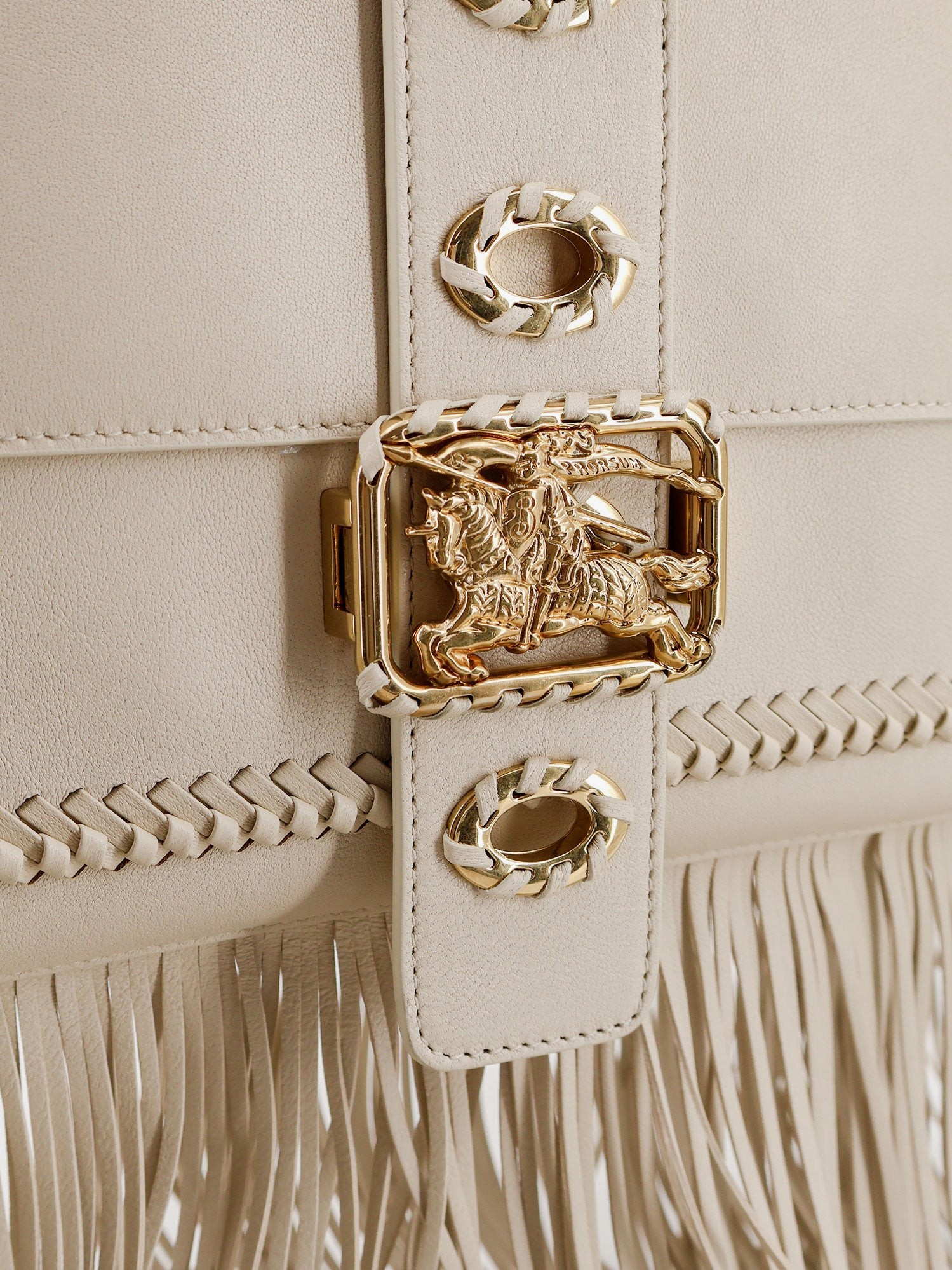 Rider leather handbag with metal Equestrian Knit logo - Image 5