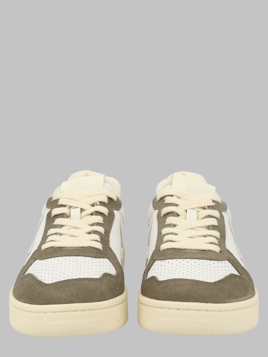 SNEAKER "V-82"