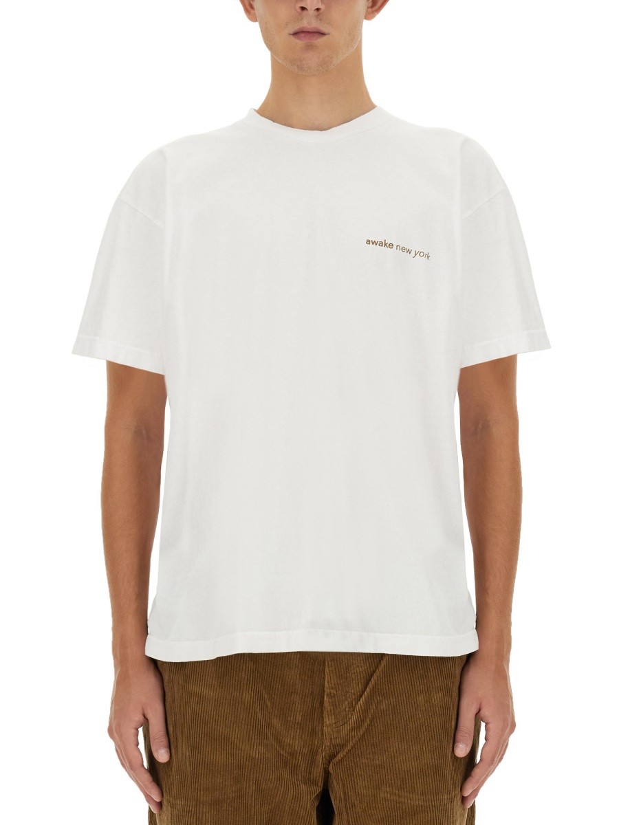 T-SHIRT WITH LOGO