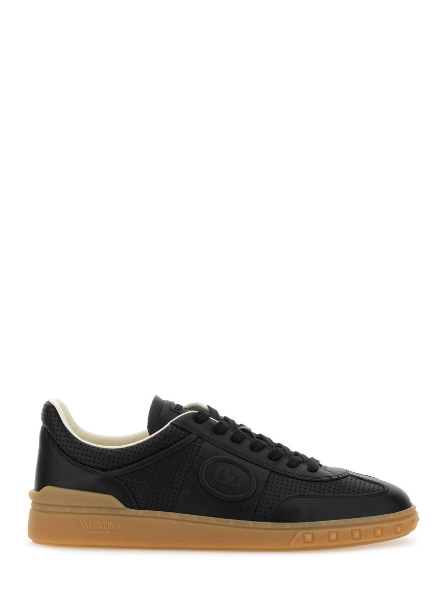 "UPVILLAGE" SNEAKER